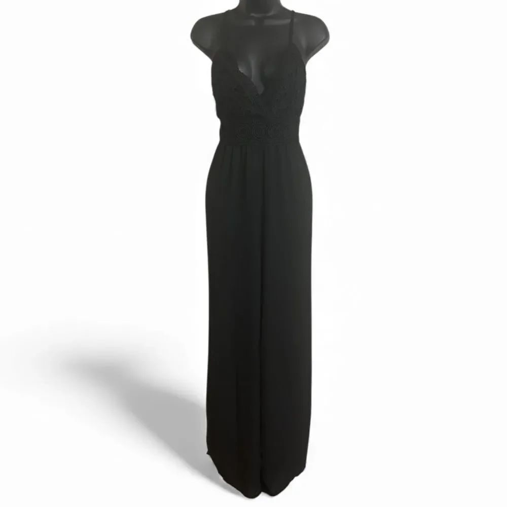 Blanche Elegant Black Sleeveless Jumpsuit Size Medium